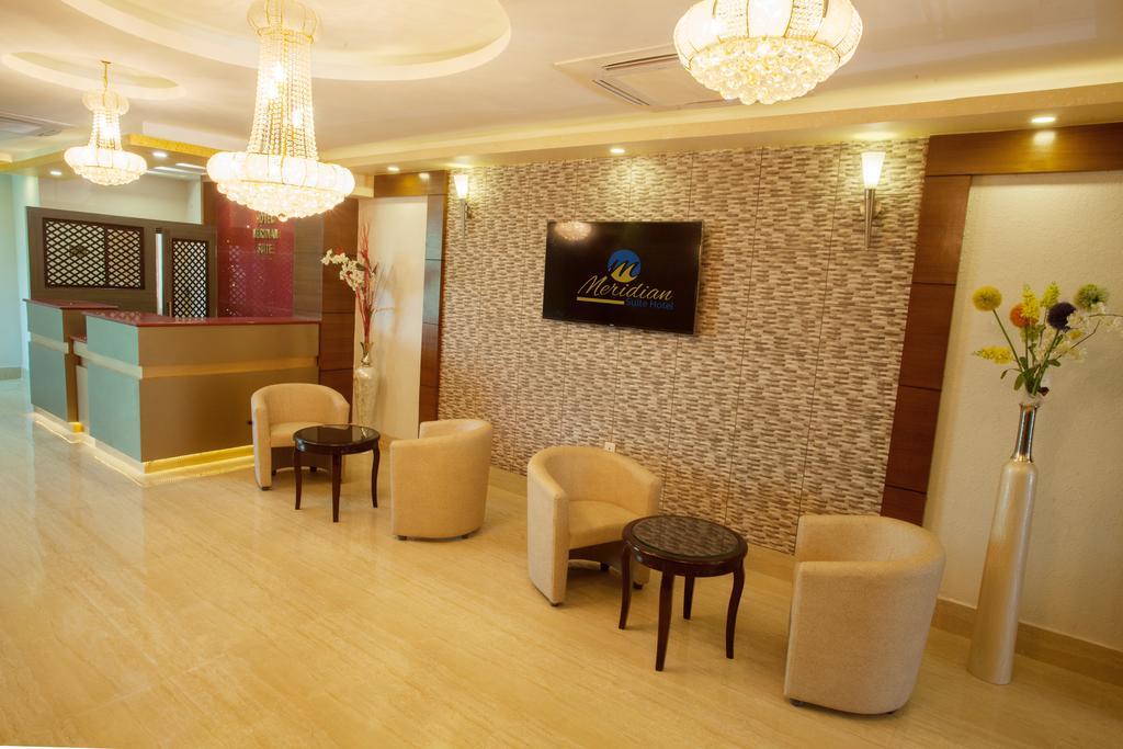Hotel Meridian Suite Catmandu Exterior foto