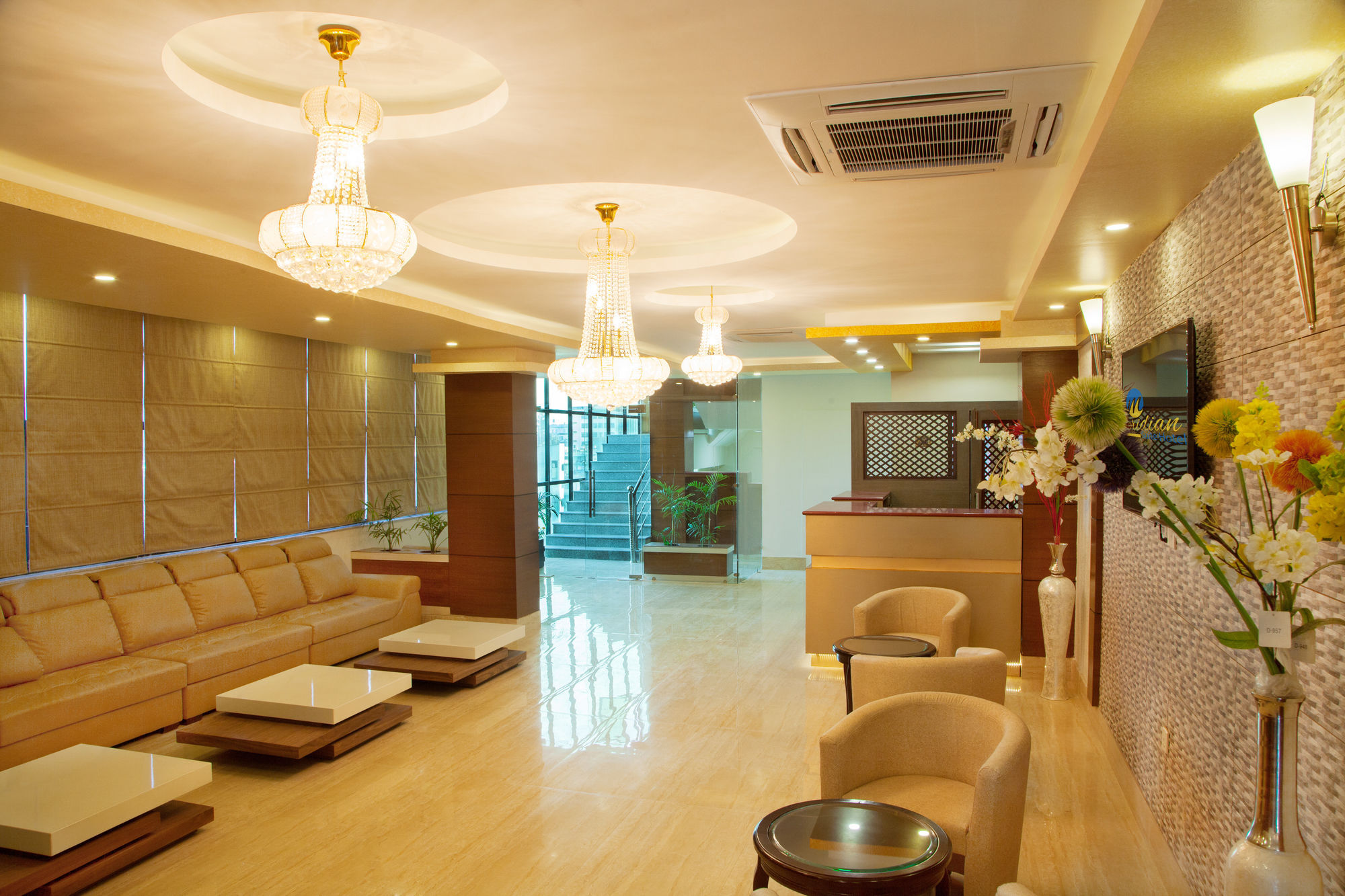 Hotel Meridian Suite Catmandu Exterior foto