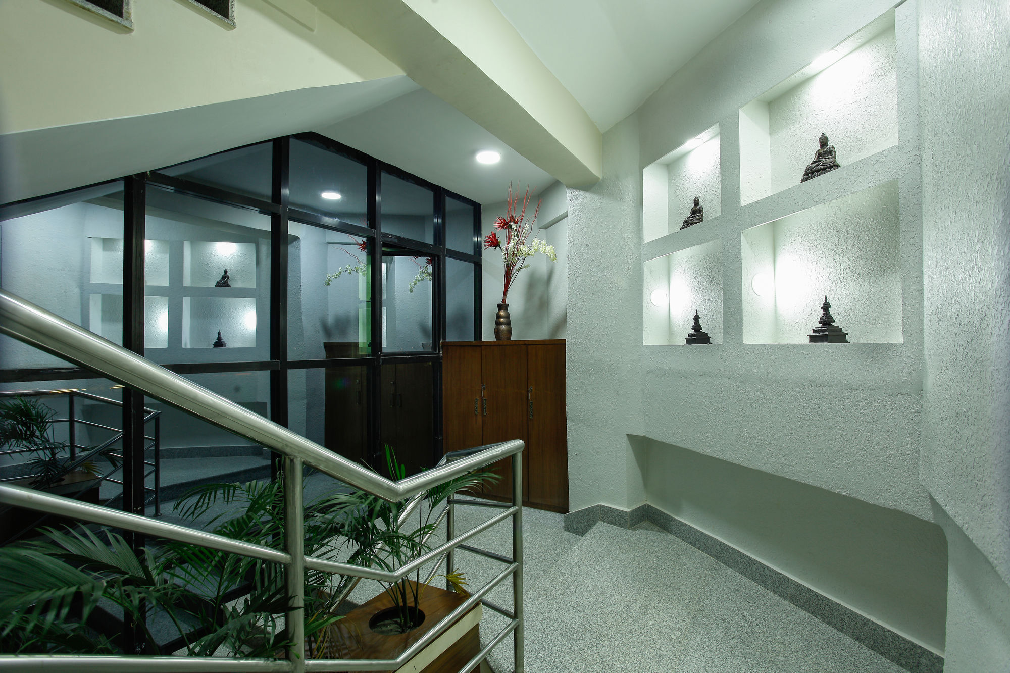 Hotel Meridian Suite Catmandu Exterior foto